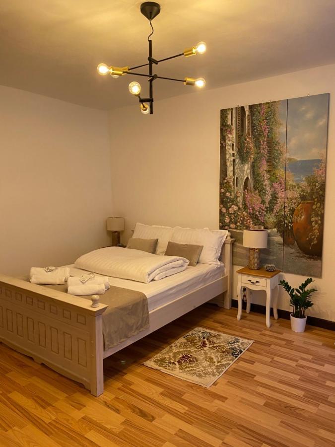 Charming Apartament Sibiu Luaran gambar