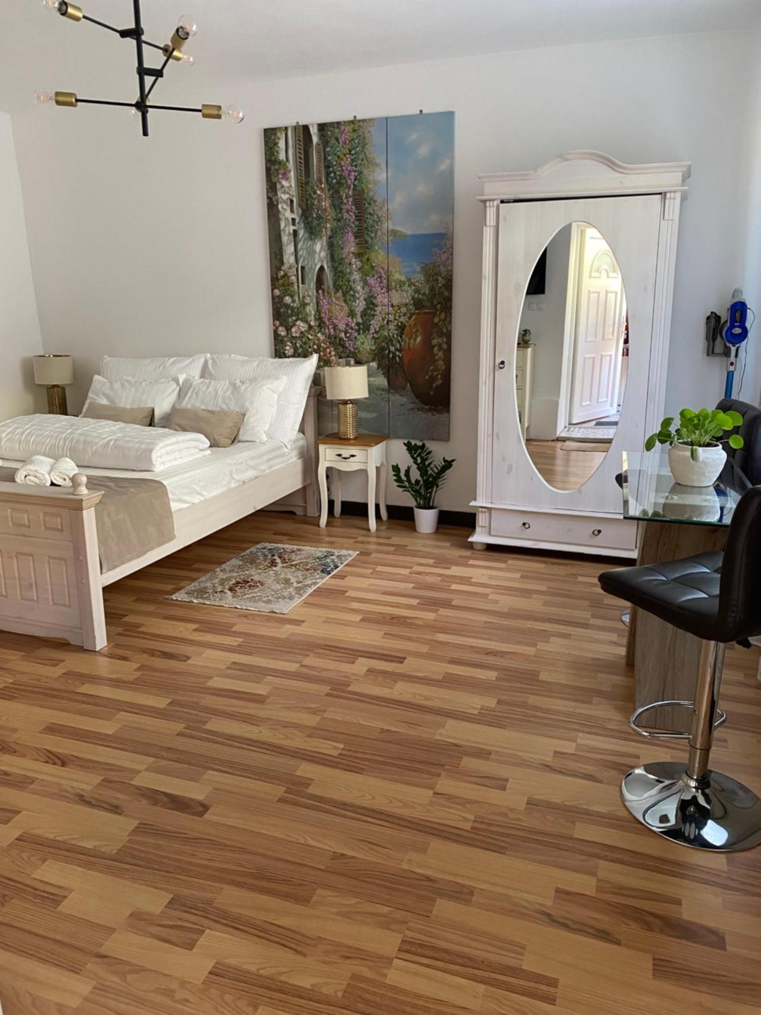Charming Apartament Sibiu Luaran gambar